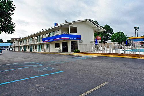 Rodeway Inn Montgomery Exteriér fotografie